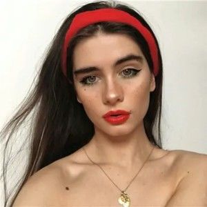 Meet your Posher, Debra